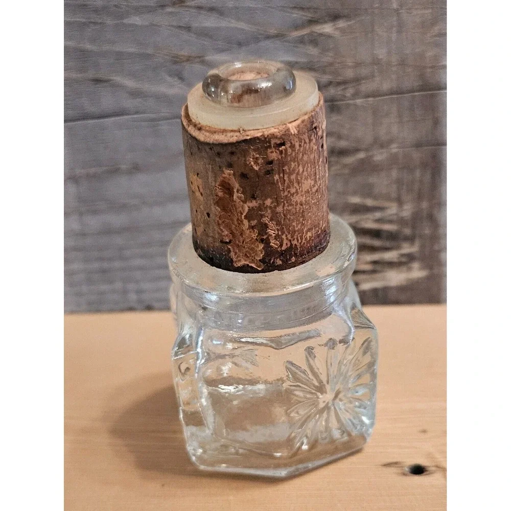 Vintage Glass Apothecary Bottle Cork Stopper Decorative Display‎